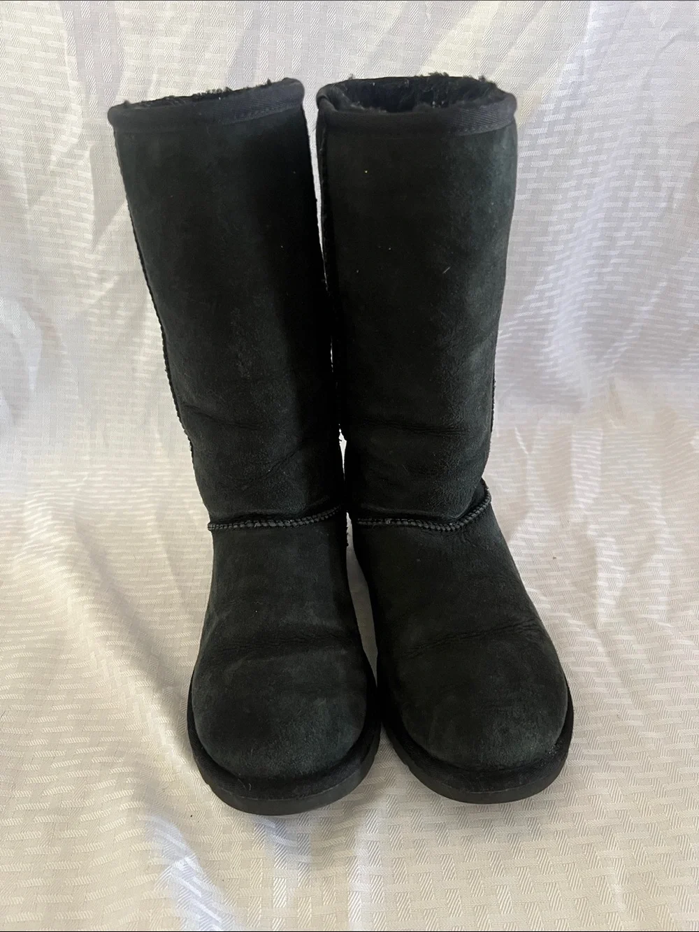 UGG Tall Black Shearling-Lined Women's Boots 6